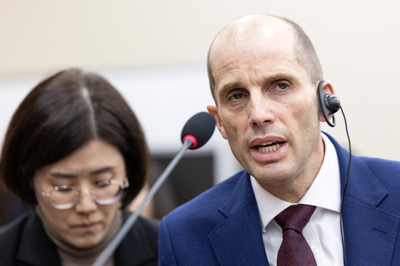 로저스 쿠팡 대표 "국정원 명령"…범정부TF "지시·개입 없어"(종합)