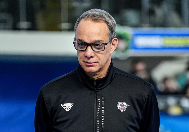 남자배구 6위 우리카드, 파에스 감독과 결별…박철우 감독대행 체제로