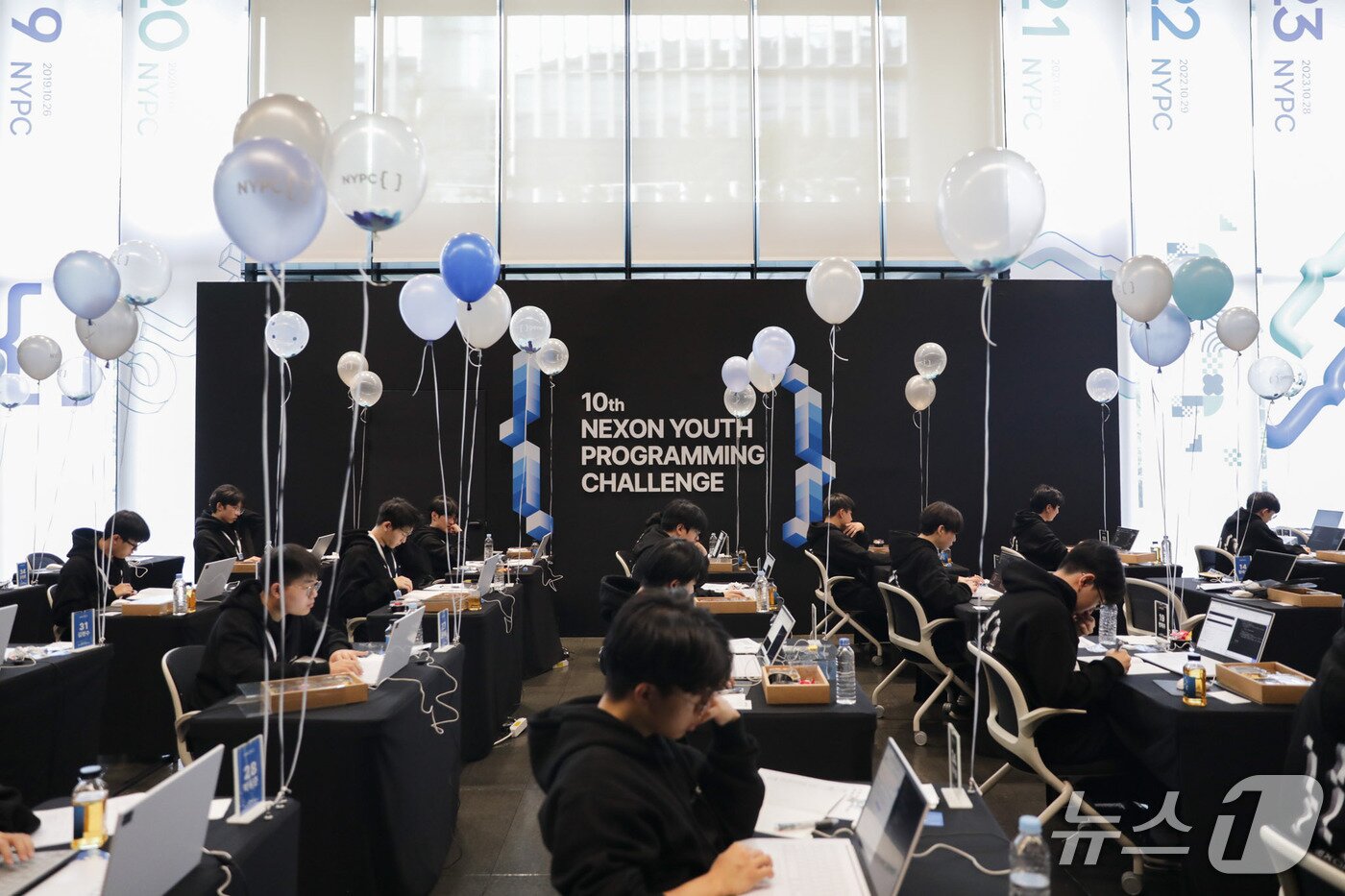 본문 이미지 - 넥슨 청소년 프로그래밍 챌린지(NYPC) 2025 1519 부문 대회장(넥슨 제공)