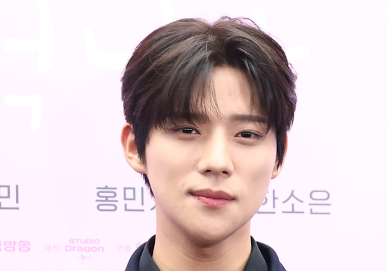 문상민, 차세대 문짝 남친