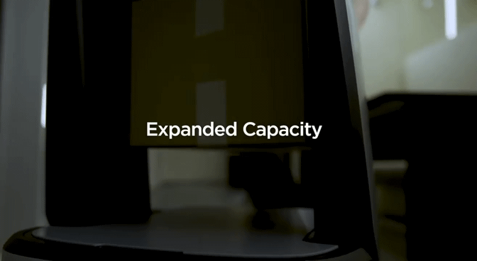 본문 이미지 - 네이버 제2 사옥 1784에서 배달 서비스를 제공하는 실내 자율주행 로봇 '루키'(Rookie) (네이버랩스 홈페이지 갈무리)