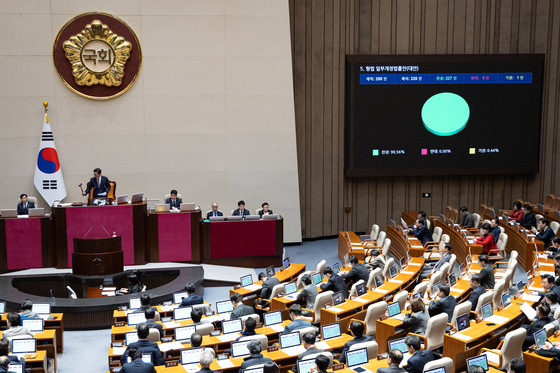 '친족상도례 폐지' 형법 개정안 본회의 통과
