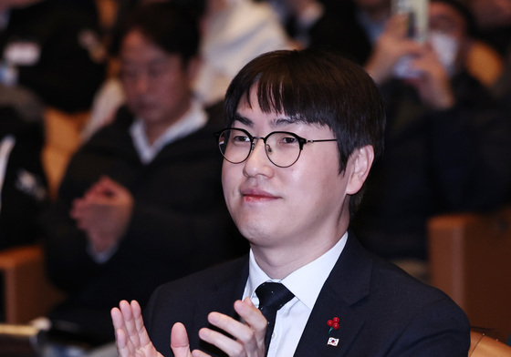 AI 프로젝트 발표회 참석한 하정우 AI수석