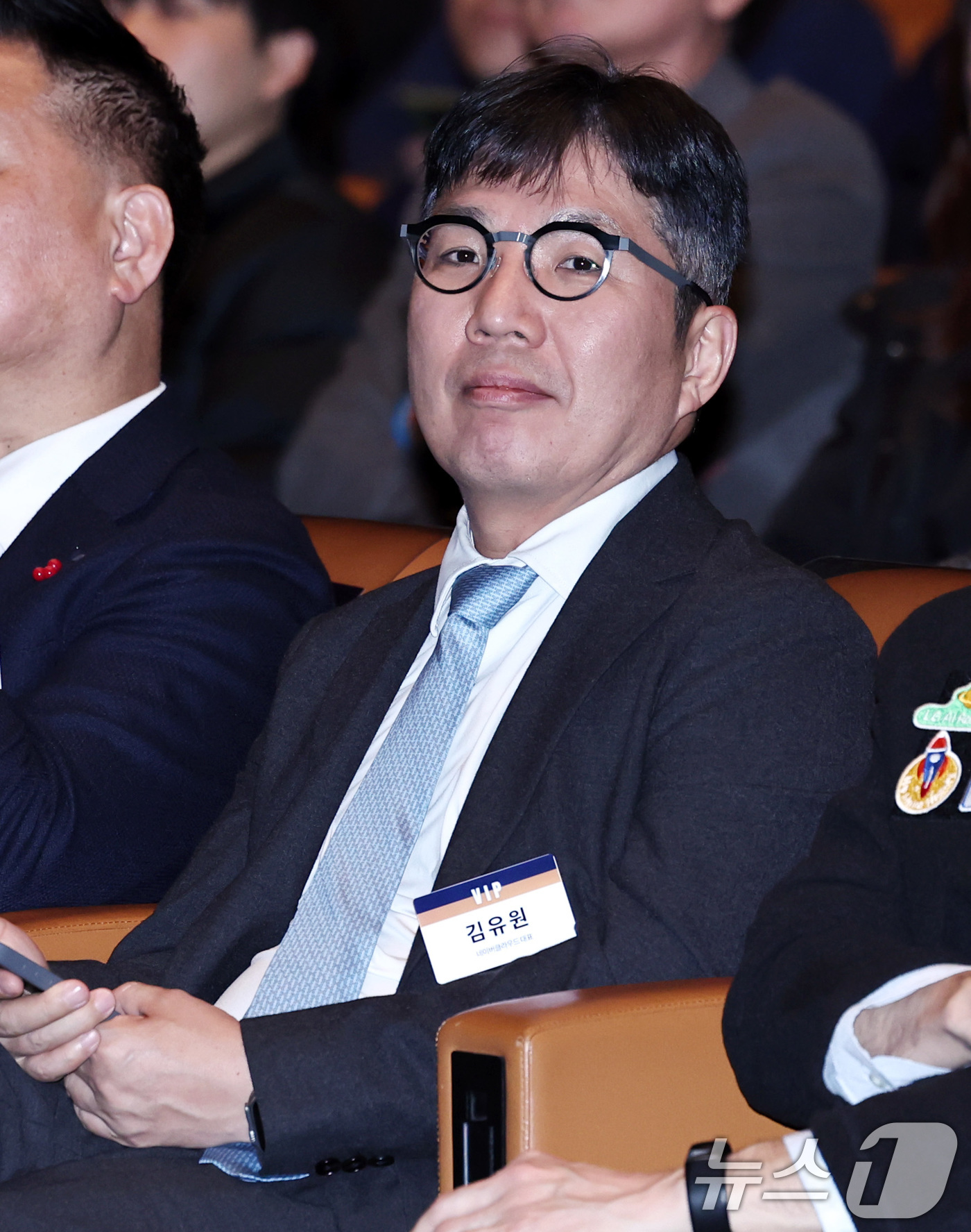 (서울=뉴스1) 구윤성 기자 = 김유원 네이버클라우드 대표가 30일 오후 서울 강남구 코엑스 오디토리움에서 열린 '독자 AI파운데이션 프로젝트' 발표회에서 배경훈 부총리 겸 과학기 …