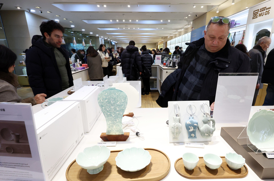 뮷즈 매출 급증, 올 해 400억 원대 기록