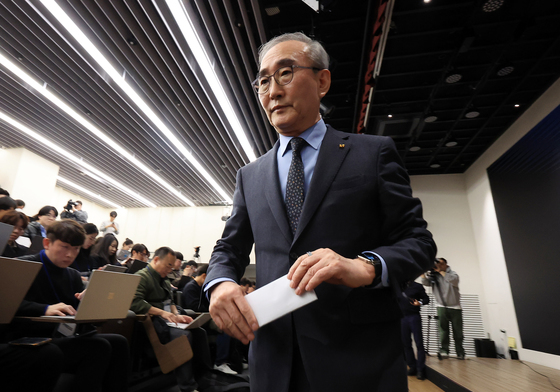 김영섭 KT 대표 "침해사고 깊은 사과 … 1월 13일까지 위약금 면제"