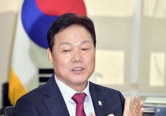 [신년인터뷰] 박완수 경남지사 "첨단 신산업 중심지 도약 준비"