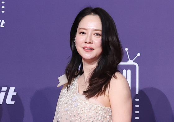 송지효, 우아하게