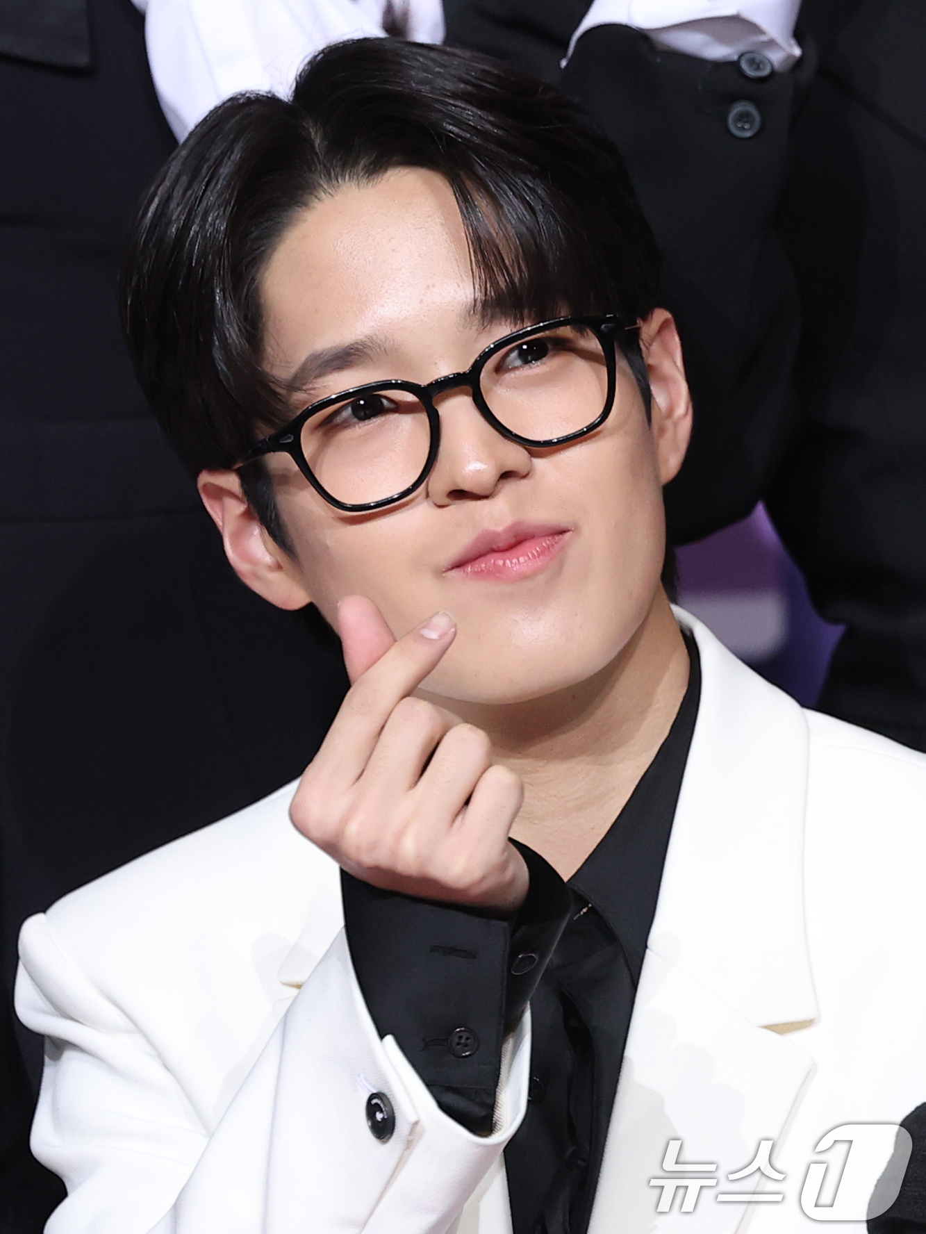 (서울=뉴스1) 권현진 기자 = '우리들의 발라드' (TOP12) 이준석이 30일 서울 마포구 상암 SBS 프리즘 타워에서 열린 ‘2025 SBS 연예대상’ 레드카펫 행사에 참석해 …