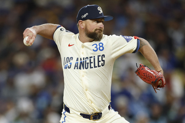 'PS 엔트리 제외' 예이츠, 다저스 떠나 에인절스와 1년 계약