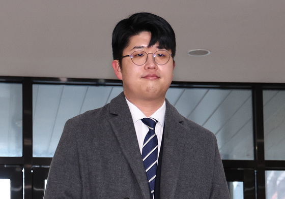 '쿠팡 블랙리스트 폭로' 공익제보자, 상설특검 참고인 조사 출석