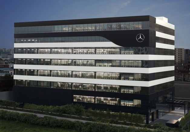 벤츠 딜러사 한성차, 성수센터 폐관…장비·인력 성동센터로 통합