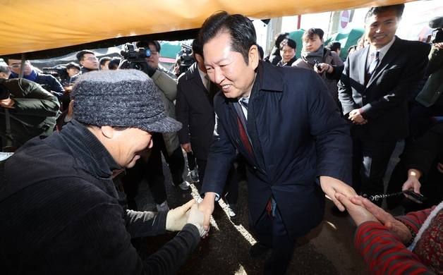 정청래, 올해 마지막날 텃밭 다지기…"당력 쏟아 전북 발전"(종합)