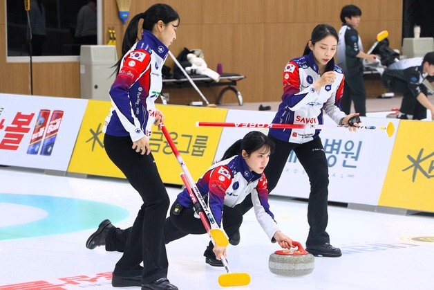 컬링 슈퍼리그 PO 진출팀 확정…경북체육회·경기도청 결승 직행