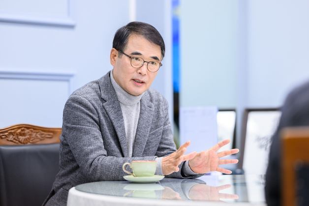 장충남 남해군수 "농어촌 기본소득으로 '번영 남해' 새 국면 맞이"