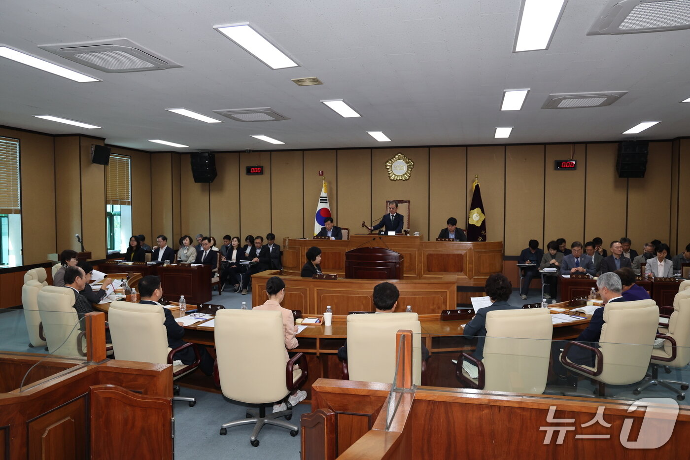 본문 이미지 - 하동군의회 본회의.(하동군의회 제공. 재판매 및 DB금지)