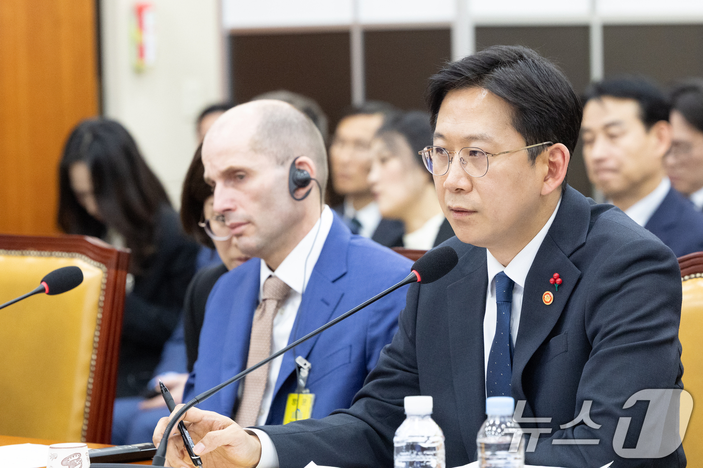 (서울=뉴스1) 이승배 기자 = 배경훈 과학기술정보통신부 장관 겸 부총리가 31일 서울 여의도 국회에서 열린 제430회국회(임시회) 쿠팡 침해사고 및 개인정보 유출, 불공정 거래, …