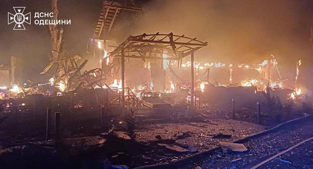 세밑까지 교전…러 오데사 공습에 어린이 셋 포함 6명 부상