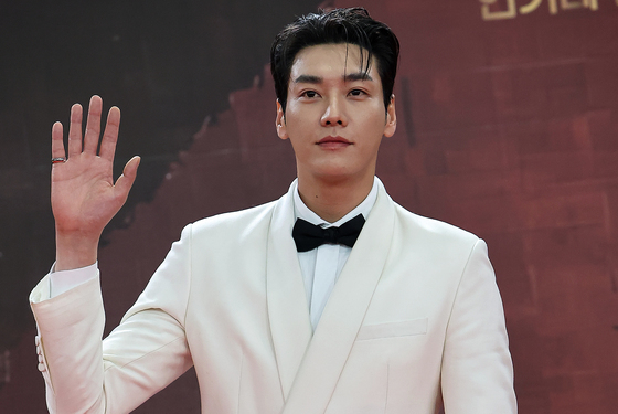 김영광, 멋진 손인사