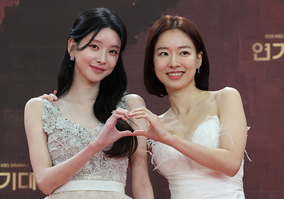 이시아·이효나, 사랑스러운 미소