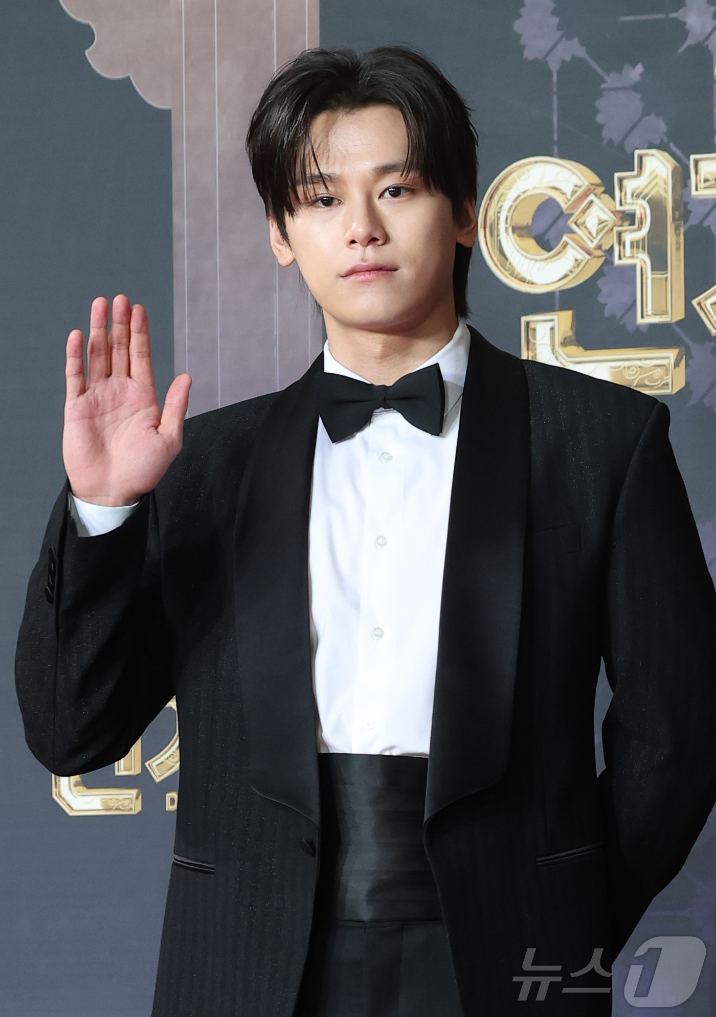 (서울=뉴스1) 권현진 기자 = 배우 차우민이 31일 서울 마포구 SBS프리즘타워에서 열린 ‘2025 SBS 연기대상’ 레드카펫 행사에 참석해 포즈를 취하고 있다. 2025.12. …