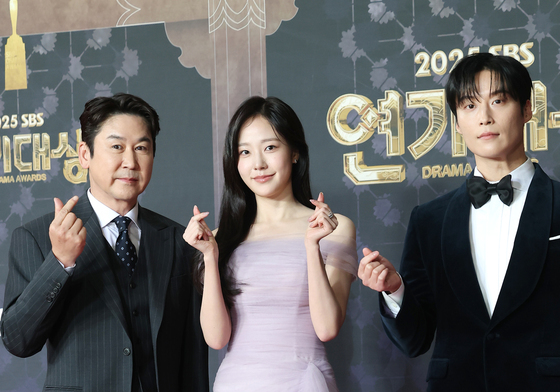 신동엽·채원빈·허남준, SBS 연기대상 MC