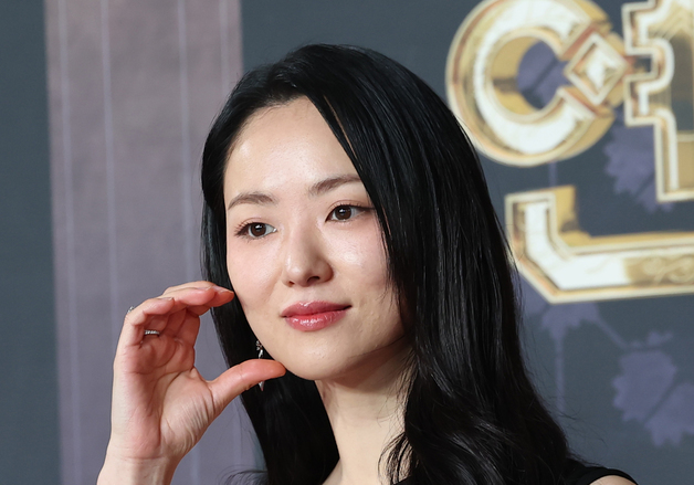 전여빈, 매혹적인 자태