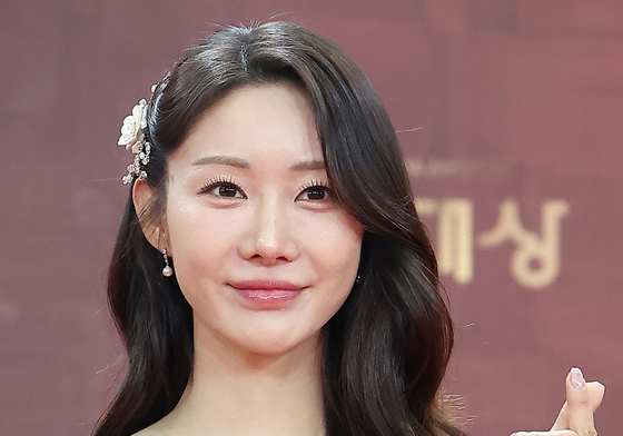 한그루, 변치 않는 미모