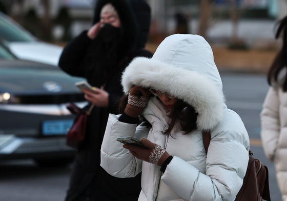 [오늘의 날씨] 세종·충북(6일, 토)…아침 영하권 추위 계속