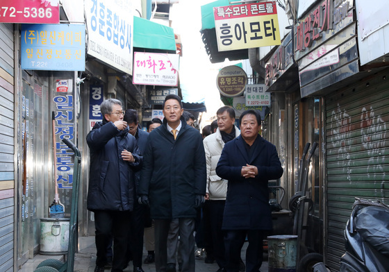 서울시 "세운4구역, 시행령 개정만으로 영향평가 대상 포함 안 돼"