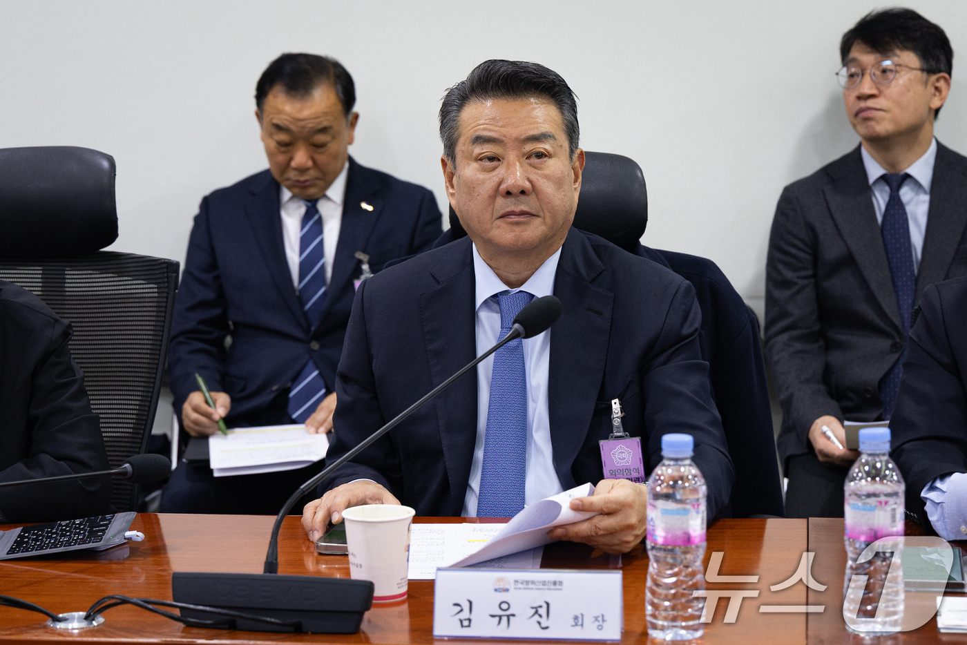 (서울=뉴스1) 유승관 기자 = 김유진 한국방위산업진흥회장이 4일 서울 여의도 국회 의원회관에서 열린 'K-방산, 상생에 나선다' 방산중소기업 상생협력 발전 간담회에 참석해 자리하 …