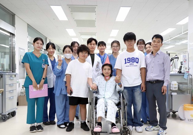 '21개월 혼수상태' 자가면역뇌염 환자, 경상국립대서 기적적 회복