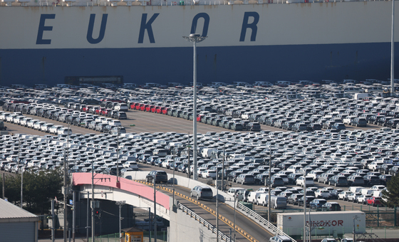 어느새 '1500원'…수입차 업계 '야속한 환율' 수익성 급감 우려