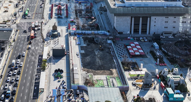 정부, 광화문 '감사의 정원' 제동…서울시 "서울시장에 권한 있어"