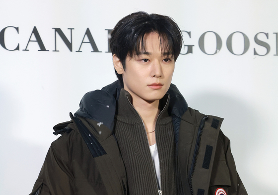 더보이즈 주연, 첫 눈 맞으며