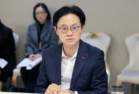 모두발언하는 김정관 산업부 장관