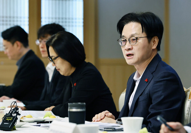 원유 자원안보 위기경보 2일 0시부터 '주의→경계' 격상…"수급 관리 강화"