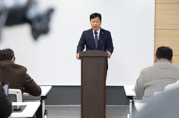 완주·전주 통합 관련 발언하는 안호영 의원