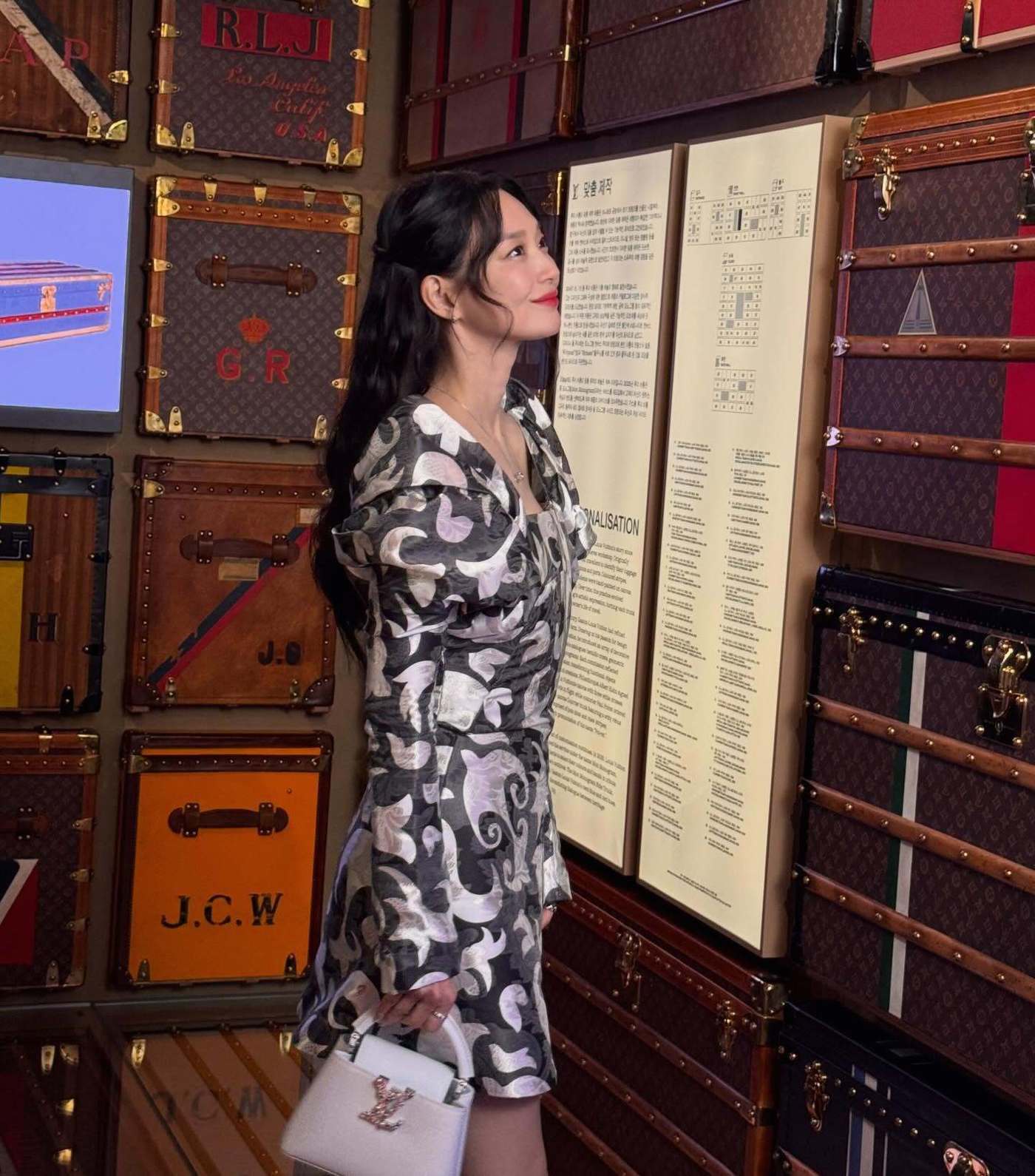 본문 이미지 - 사진=신민아 인스타그램 갈무리