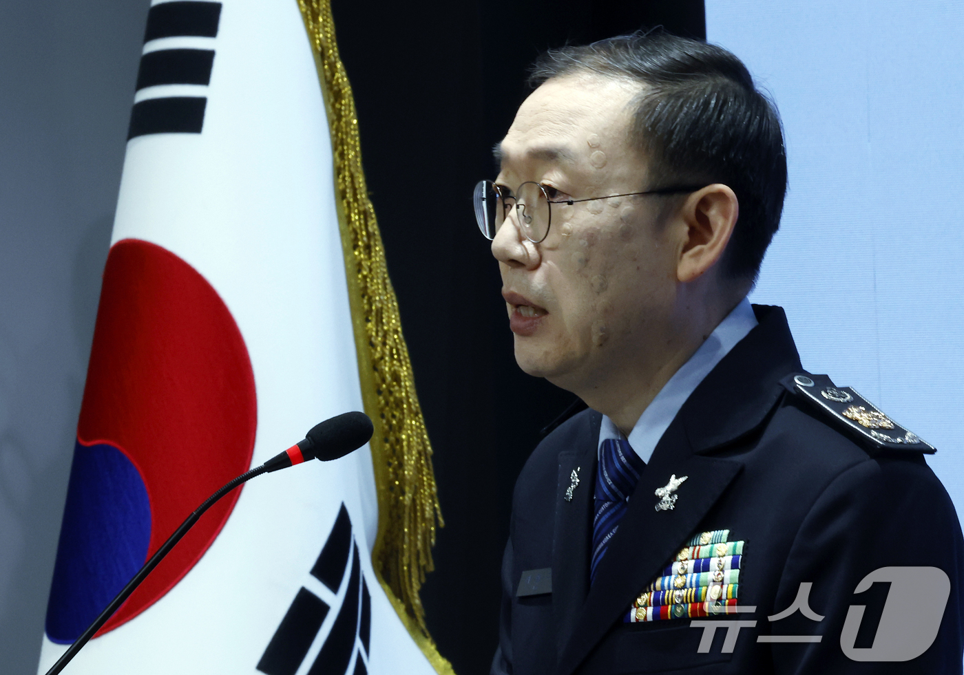 (서울=뉴스1) 박정호 기자 = 이명구 관세청장이 5일 오전 서울 강남구 논현동 서울세관에서 마약 단속 국제공조 추진 현황 및 관세청 마약 단속 종합 대책을 발표하고 있다.올해 1 …