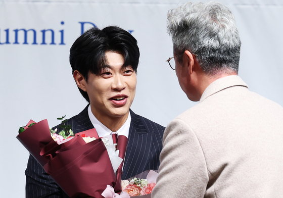 'MLB 도전' 송성문, 한은회 선정 '최고의 선수상'