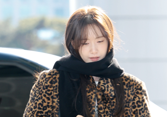 임윤아, 호피무늬 코트 입은 꽃사슴