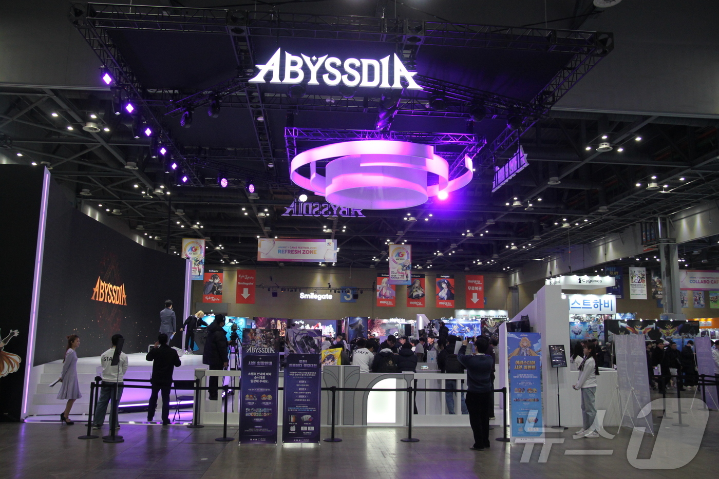 (고양=뉴스1) 김민재 기자 = 5일 오전 서브컬처 페스티벌 \'AGF 2025\'가 열리는 일산 킨텍스 제 1전시장에 NHN \'어비스디아\' 부스가 설치돼 있다. AGF 202 …
