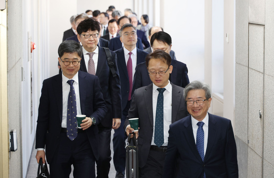 전국법원장회의 참석하는 법원장들