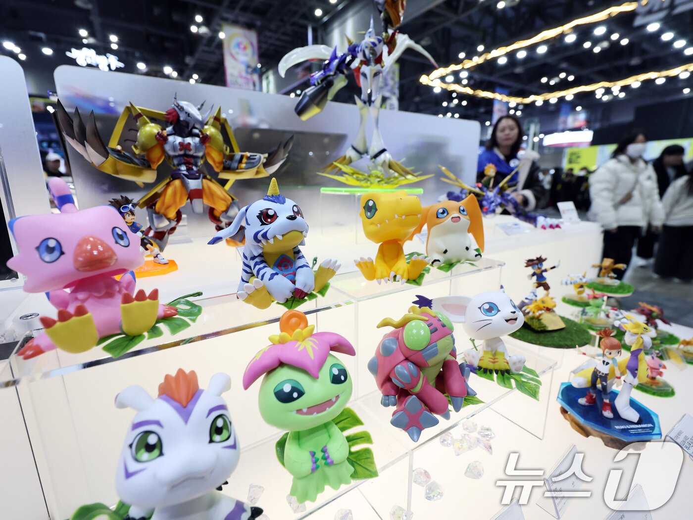 본문 이미지 - 5일 오후 경기도 고양시 일산서구 킨텍스&#40;KINTEX&#41;에서 열린 &#39;애니메이션 X 게임 페스티벌&#40;AGF&#41; 2025&#39;에 피규어가 진열돼 있다. 2025.12.5/뉴스1 ⓒ News1 황기선 기자