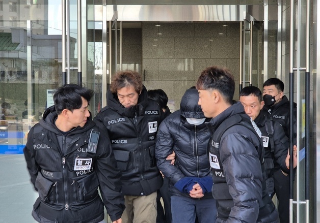 영장실질심사 마친 \'갑질 의혹\' 양양군 공무원