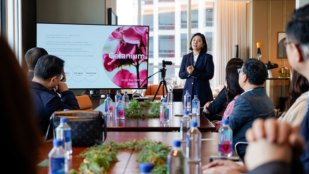 데일리바이, 브랜드 공식 론칭…시그니처 제라늄 라인 공개