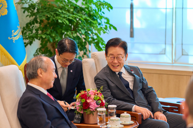 이재명 대통령, 손정의 소프트뱅크그룹 회장 접견