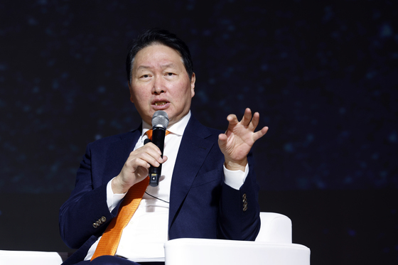 최태원 "AI 거품 아냐…7년 이내 인프라 구축에 1400조 투자해야"