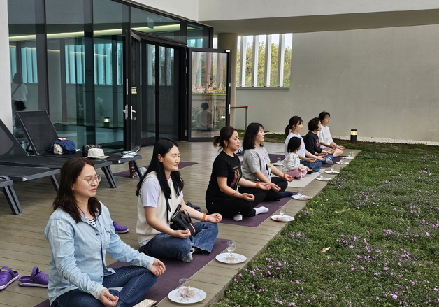 스트레스 확 푸는 영동군 레인보우힐링센터 "좋아유"